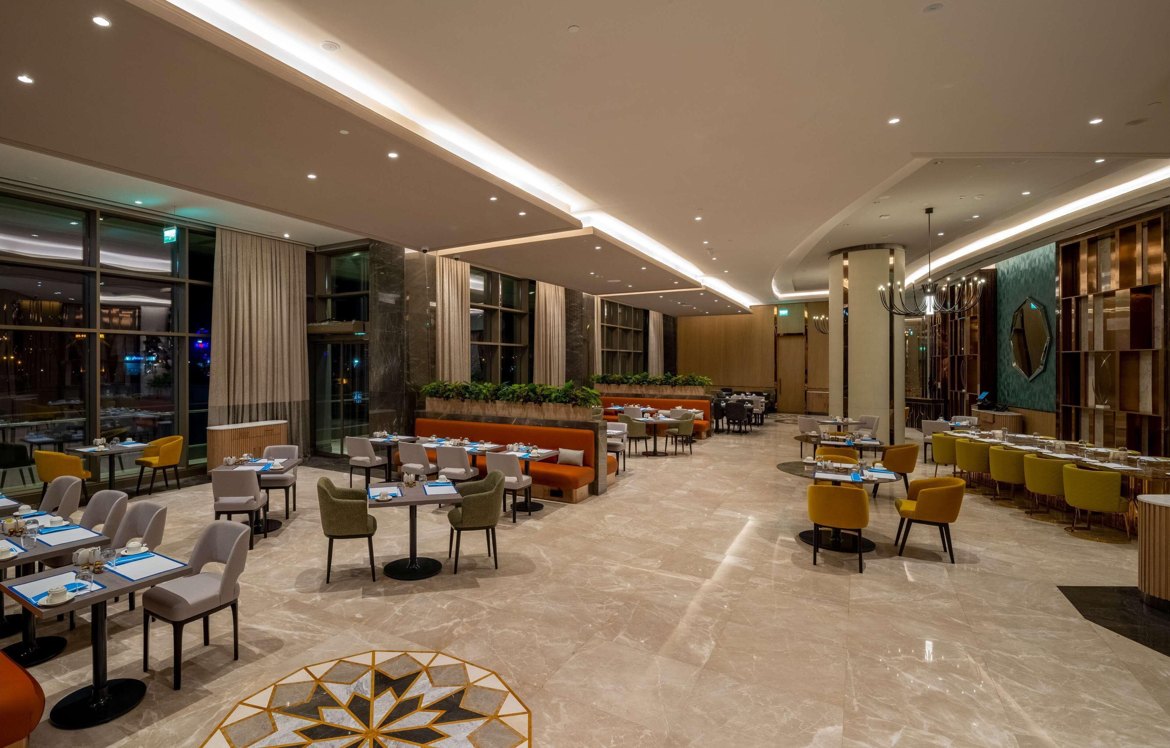 Hilton Mall Of Istanbul — Photos 1
